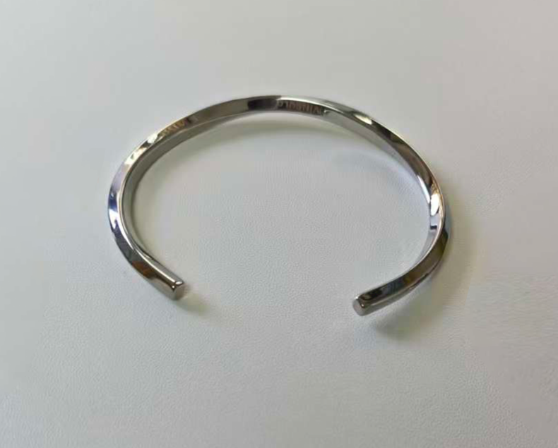 Siempre Bangle