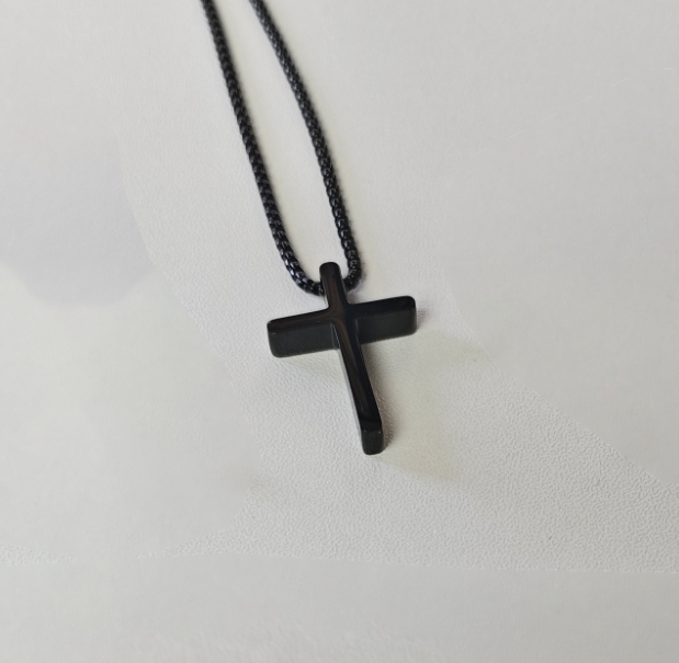 Contigo Slim Cross Necklace