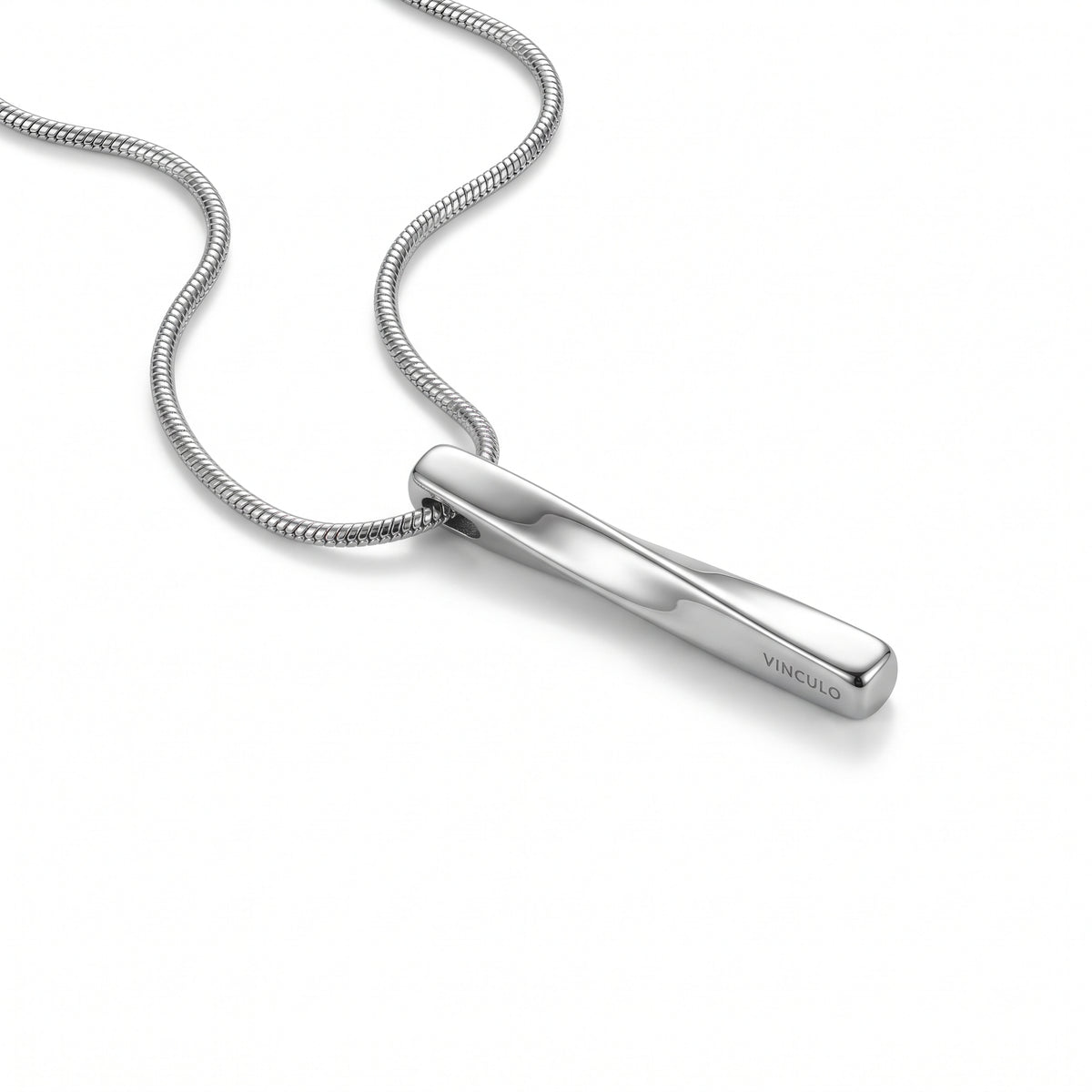 Siempre Bar Necklace