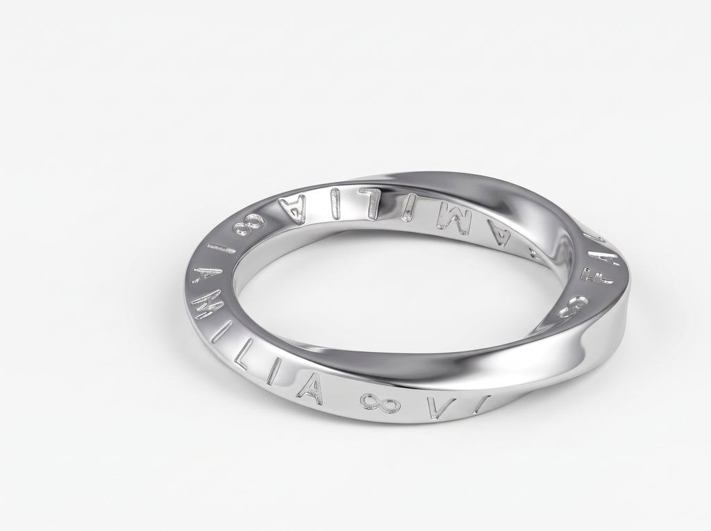 Siempre Engraved Ring