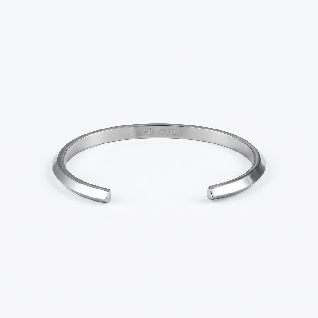 Pilar Bangle