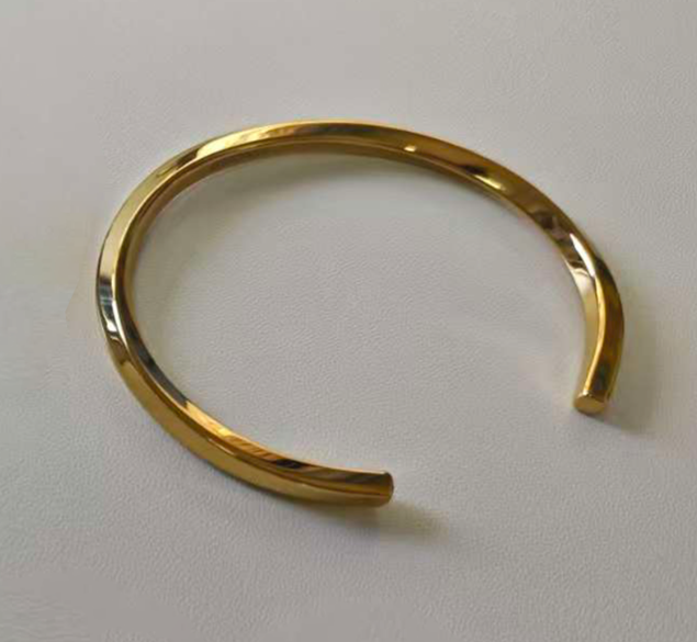 Siempre Bangle